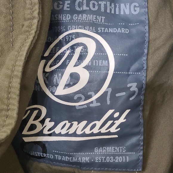 * Brandit M65 Giant Military Jacket - Picture 7 of 10